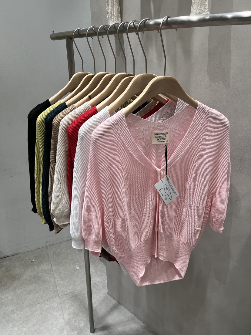 EVERCOMMERCE METICULOUSLY DESIGNED韓國代購女裝新款26春夏針織衫EVERCOMMERCE METICULOUSLY DESIGNED針織衫