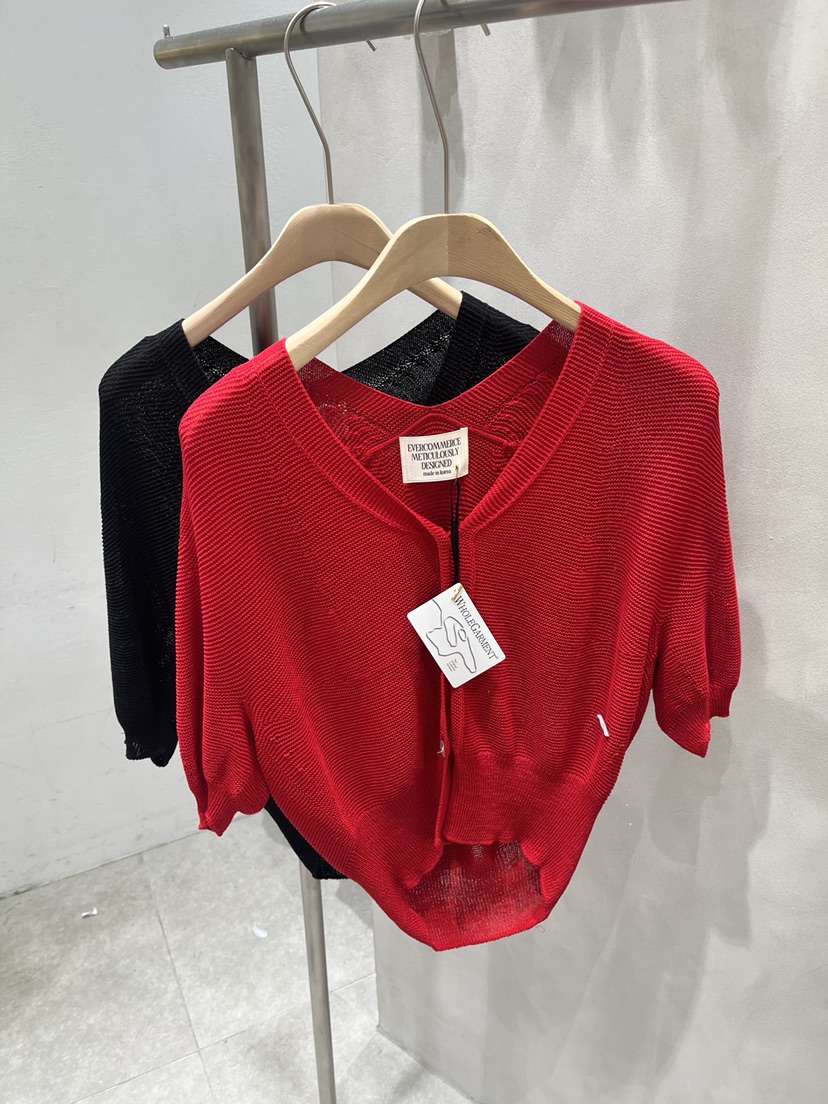 EVERCOMMERCE METICULOUSLY DESIGNED韓國代購女裝新款26春夏針織衫EVERCOMMERCE METICULOUSLY DESIGNED針織衫
