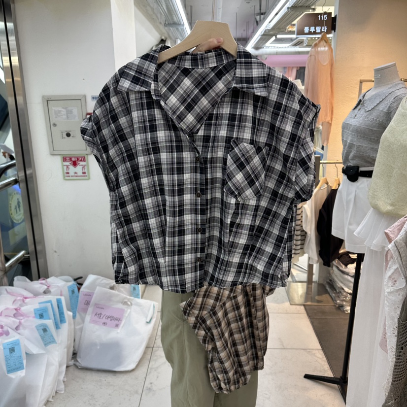 FLYFLY/LULULALLA/LIVE東大門實拍韓國女士新款熱賣襯衫蕾絲衫FLYFLY/LULULALLA/LIVE襯衫/蕾絲衫圖色2