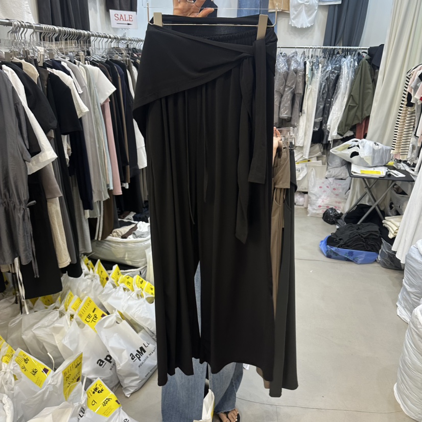 BILLION-L韓國代購女裝新品時尚職業26春夏熱賣套裝披肩BILLION-L套裝圖色3
