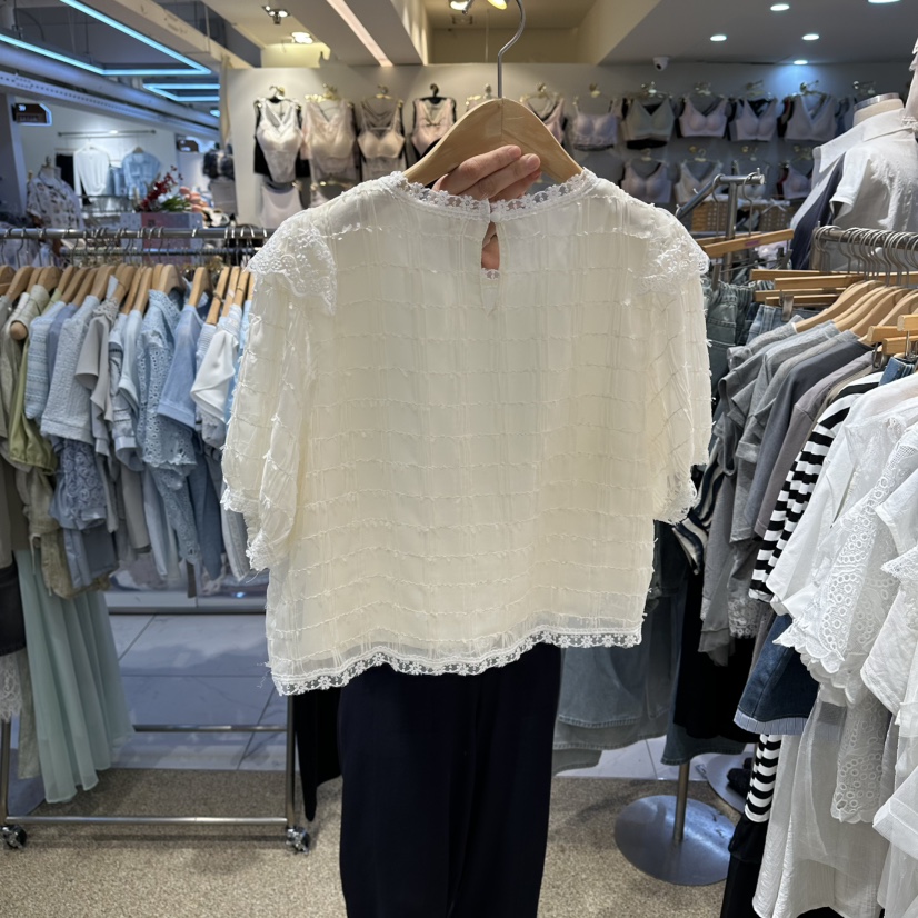 BELITA韓國直郵實拍女士新品時尚人氣26春夏襯衫蕾絲衫荷葉邊BELITA襯衫/蕾絲衫