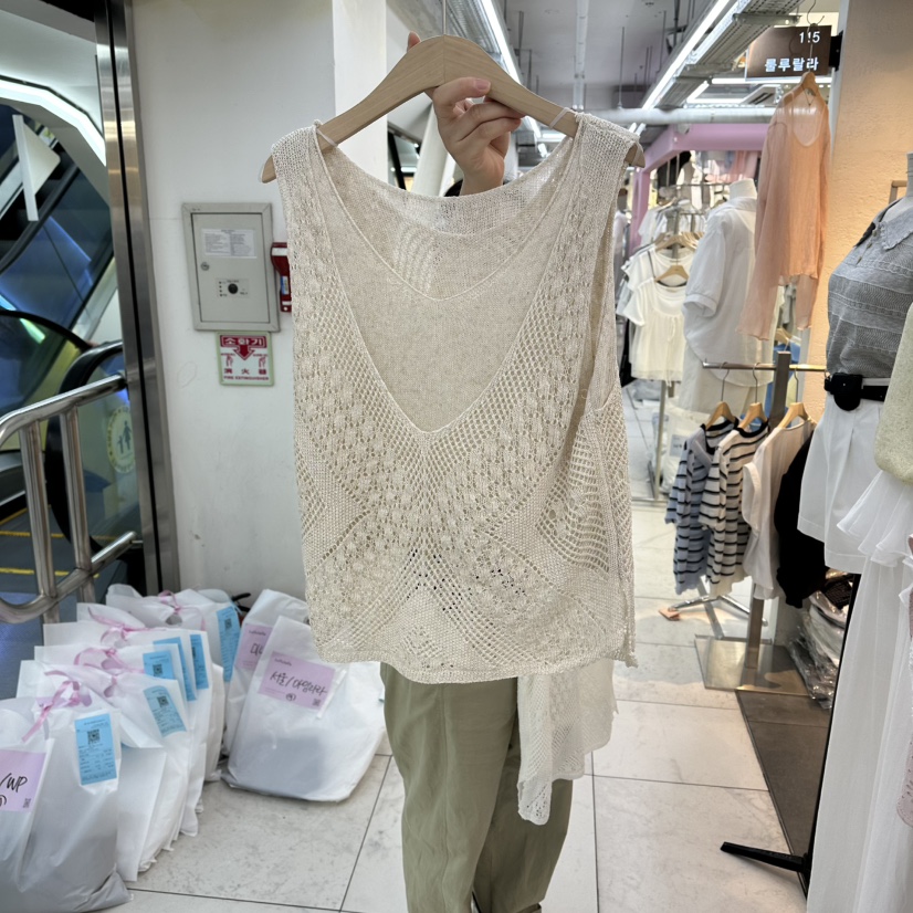 FLYFLY/LULULALLA/LIVE東大門實拍韓國女裝新品熱賣吊帶背心假兩件FLYFLY/LULULALLA/LIVE吊帶/背心圖色3米色