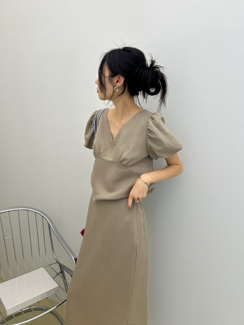 ME MO東大門實拍韓國女裝新款26夏季熱賣推薦職業人氣T恤ME MOT恤