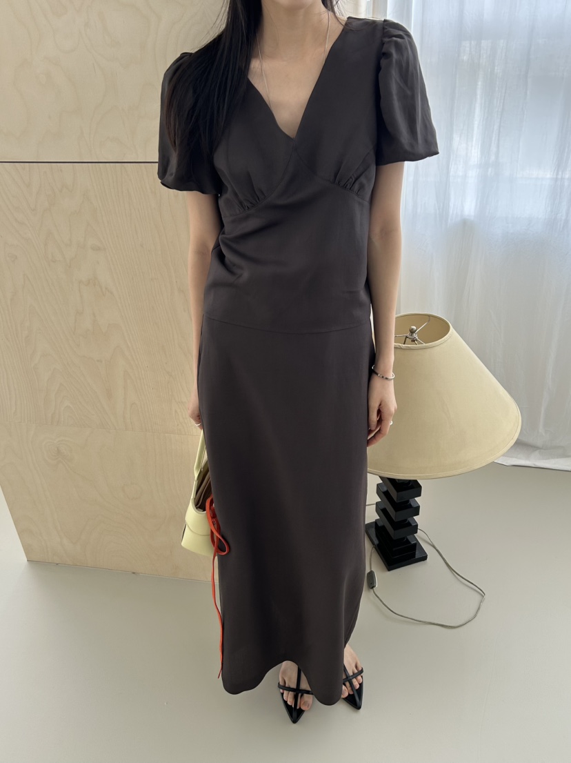 ME MO東大門實拍韓國女裝新款26夏季熱賣推薦職業人氣T恤ME MOT恤