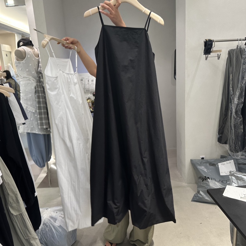 NOB韓國直郵實拍女裝新品人氣26春夏職業推薦26夏季連衣裙The Nob連衣裙圖色2
