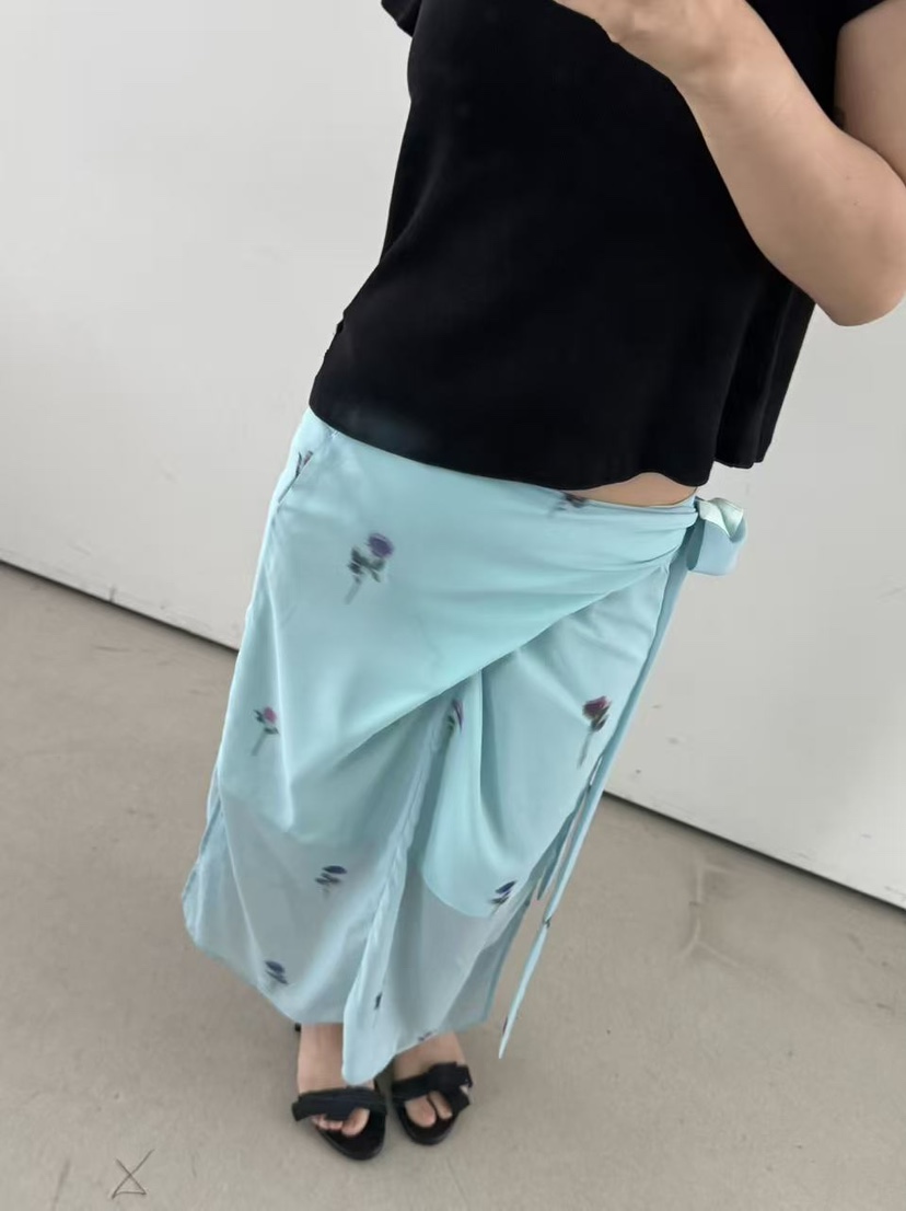 OLI SEOUL韓國直郵實拍女裝新品推薦職業26夏季時尚長裙OLI SEOUL長裙