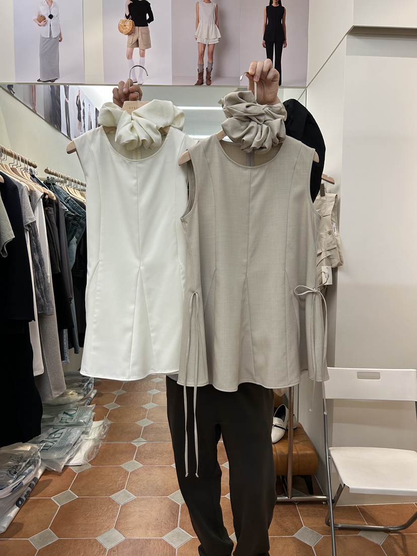 GENTLE B/LOVENTINA韓國代購女士新品推薦吊帶背心褶皺GENTLE B/LOVENTINA吊帶/背心