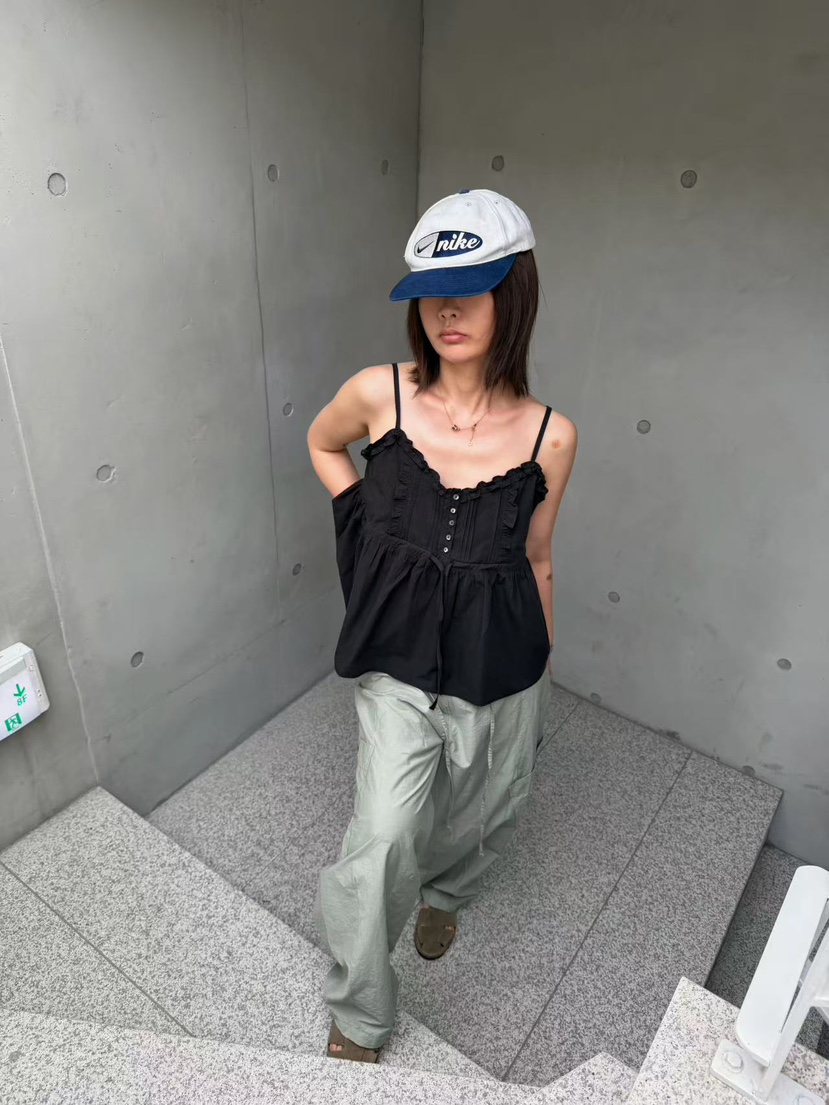 OLI SEOUL東大門實拍韓國女裝新款職業熱賣26春夏吊帶背心OLI SEOUL吊帶/背心