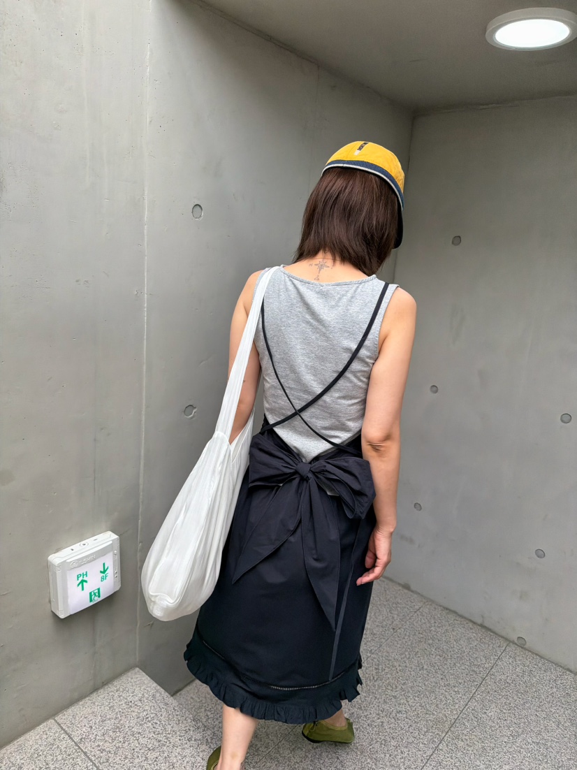 OLI SEOUL韓國直郵女士新款推薦時尚熱賣26夏季吊帶背心OLI SEOUL吊帶/背心