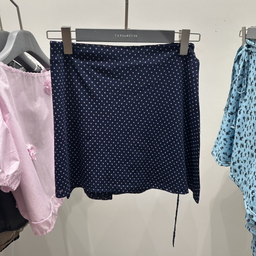 TARABY MOTION韓國東大門直郵女裝新品人氣時尚休閑短裙TARABY MOTION短裙圖色2