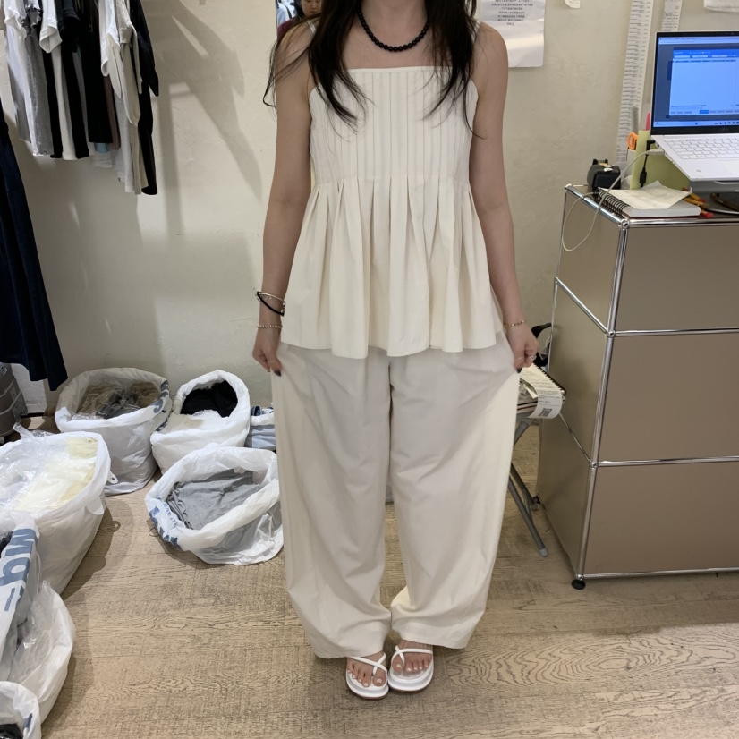 W AND J韓國代購女士新品人氣職業推薦26夏季26春夏套裝套裝W AND J套裝圖色1