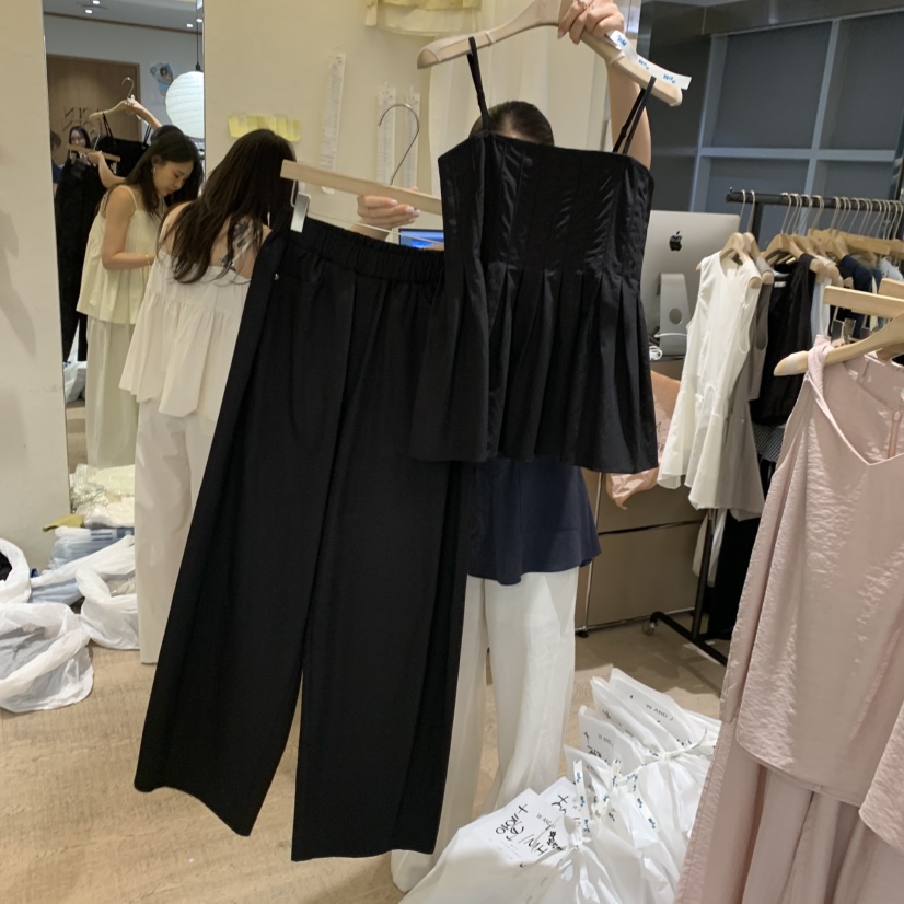 W AND J韓國代購女士新品人氣職業推薦26夏季26春夏套裝套裝W AND J套裝圖色2