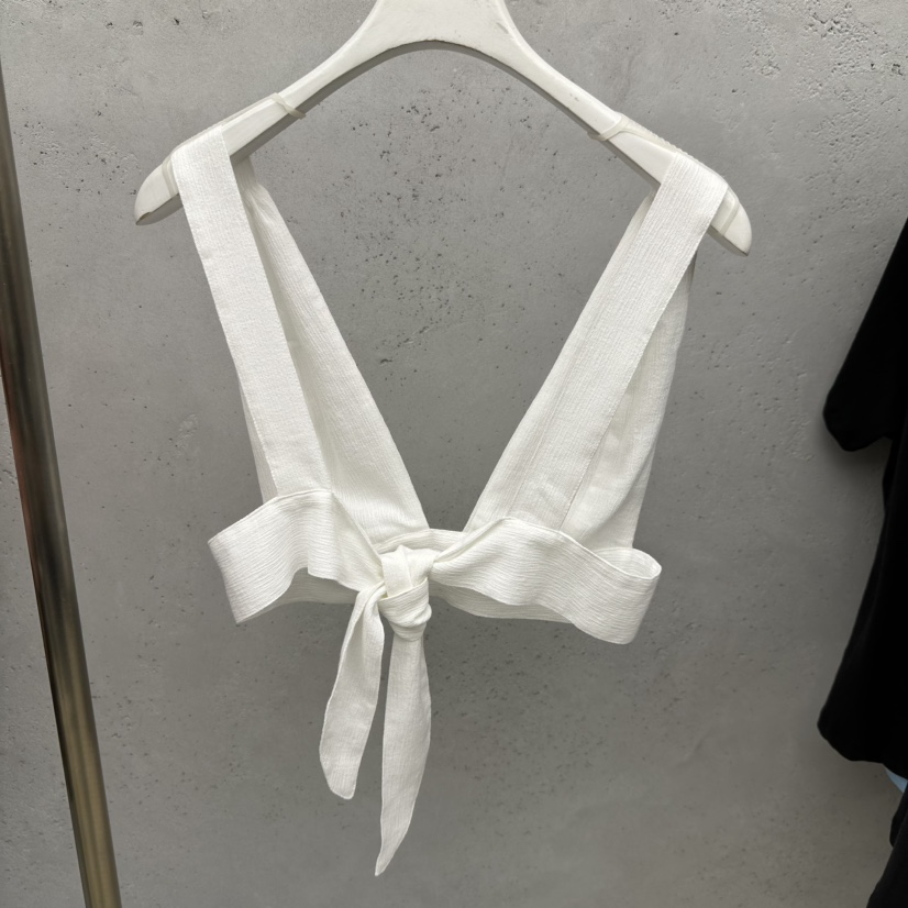 SIXTEEN韓國東大門代購女裝新品熱賣休閑職業推薦吊帶背心SIXTEEN吊帶/背心