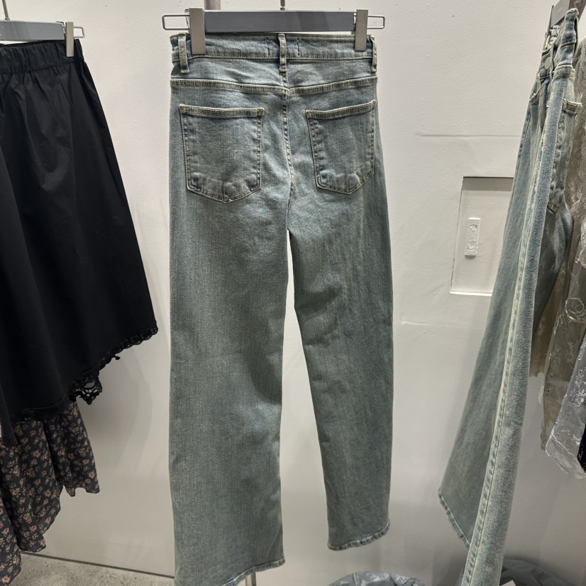 TARABY MOTION韓國東大門代購女裝新品推薦時尚牛仔褲水洗TARABY MOTION牛仔褲