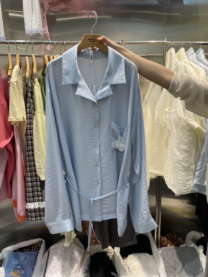 MENDL S韓國代購女士新品26春夏襯衫蕾絲衫含繩腰帶絲綢MENDL S襯衫/蕾絲衫圖色2