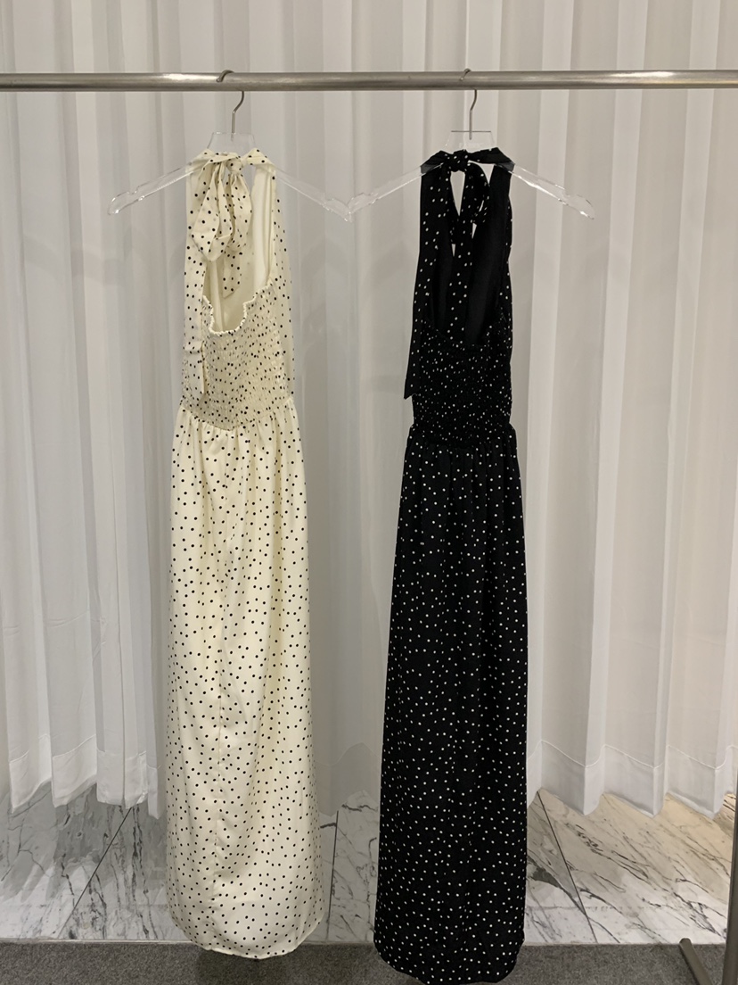 FABRIC韓國直郵女士新款人氣26夏季職業26春夏連衣裙圓點FABRIC連衣裙
