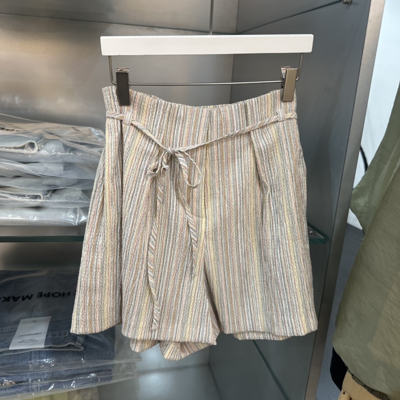 AIME HOPE MAKE/MYNAMEIS韓國東大門直郵女士新品26夏季短褲含腰繩AIME HOPE MAKE/MYNAMEIS短褲圖色1