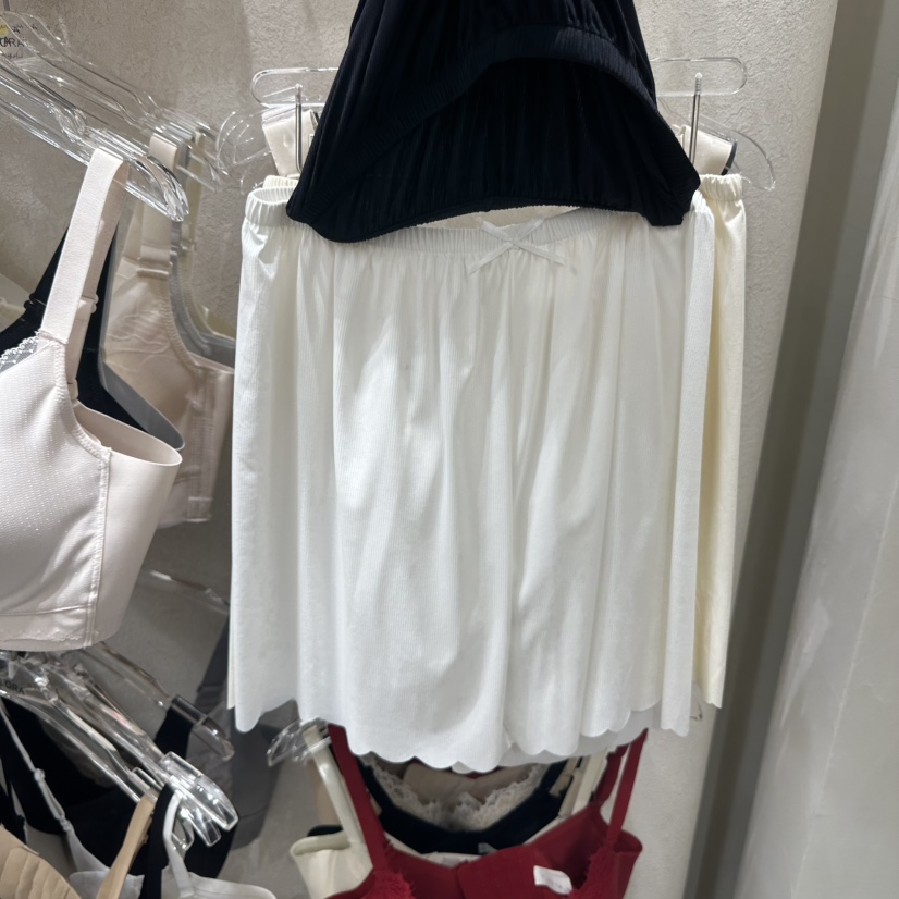 FLORAL-P韓國直郵實拍女裝新品職業26夏季熱賣打底褲鯊魚褲FLORAL-P打底褲/鯊魚褲圖色2白色
