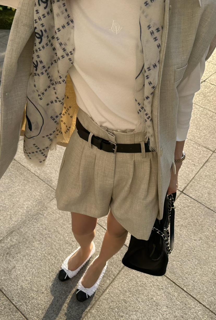 GENTLE B/LOVENTINA韓國東大門代購女士新款時尚短褲腰帶GENTLE B/LOVENTINA短褲