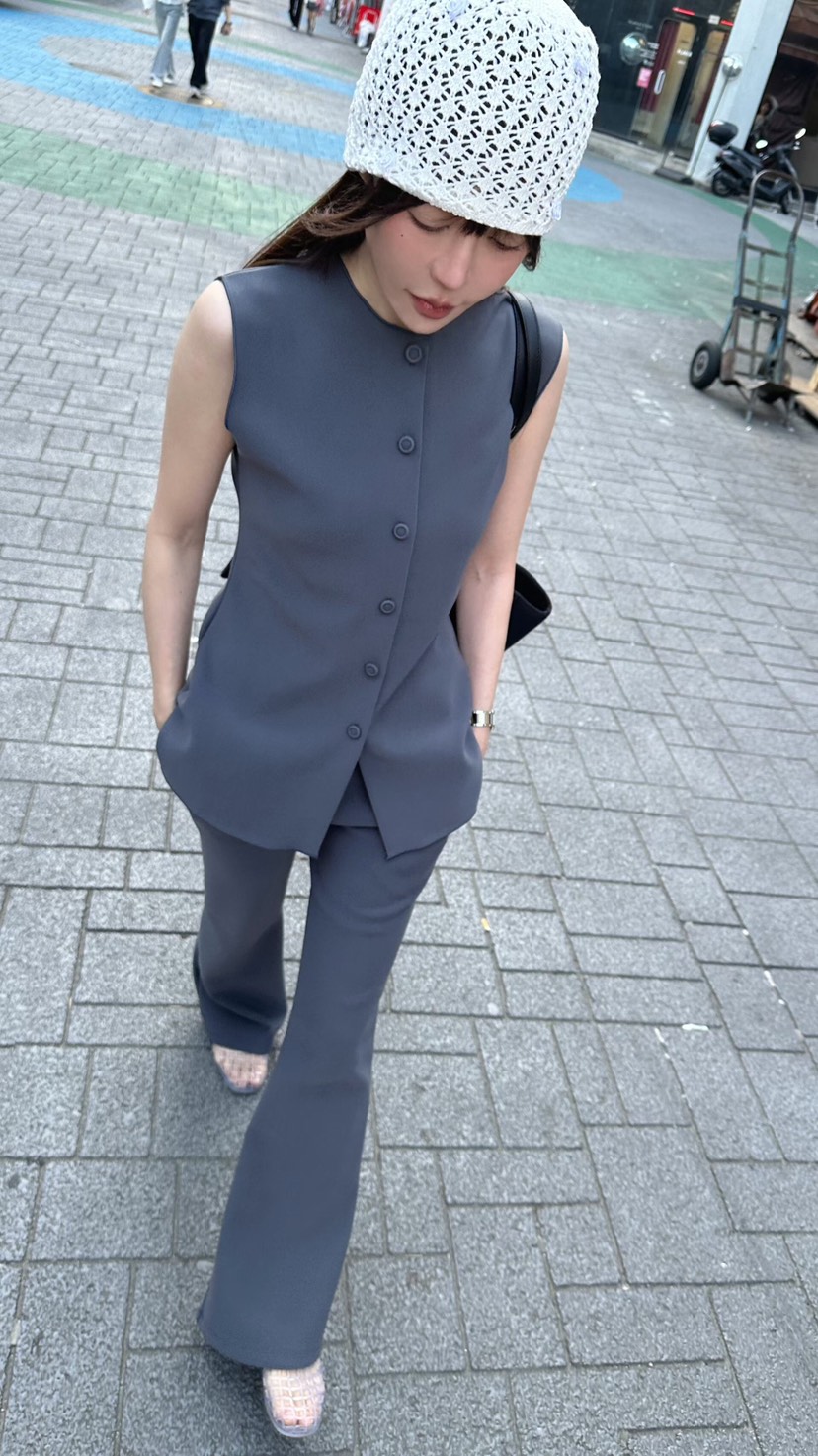 GENTLE B/LOVENTINA東大門實拍韓國女裝新品時尚職業馬甲GENTLE B/LOVENTINA馬甲