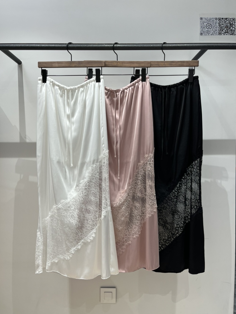 LOVE PULL韓國直郵女裝新品26夏季半身裙中短裙緞面長款LOVE PULL半身裙/中短裙