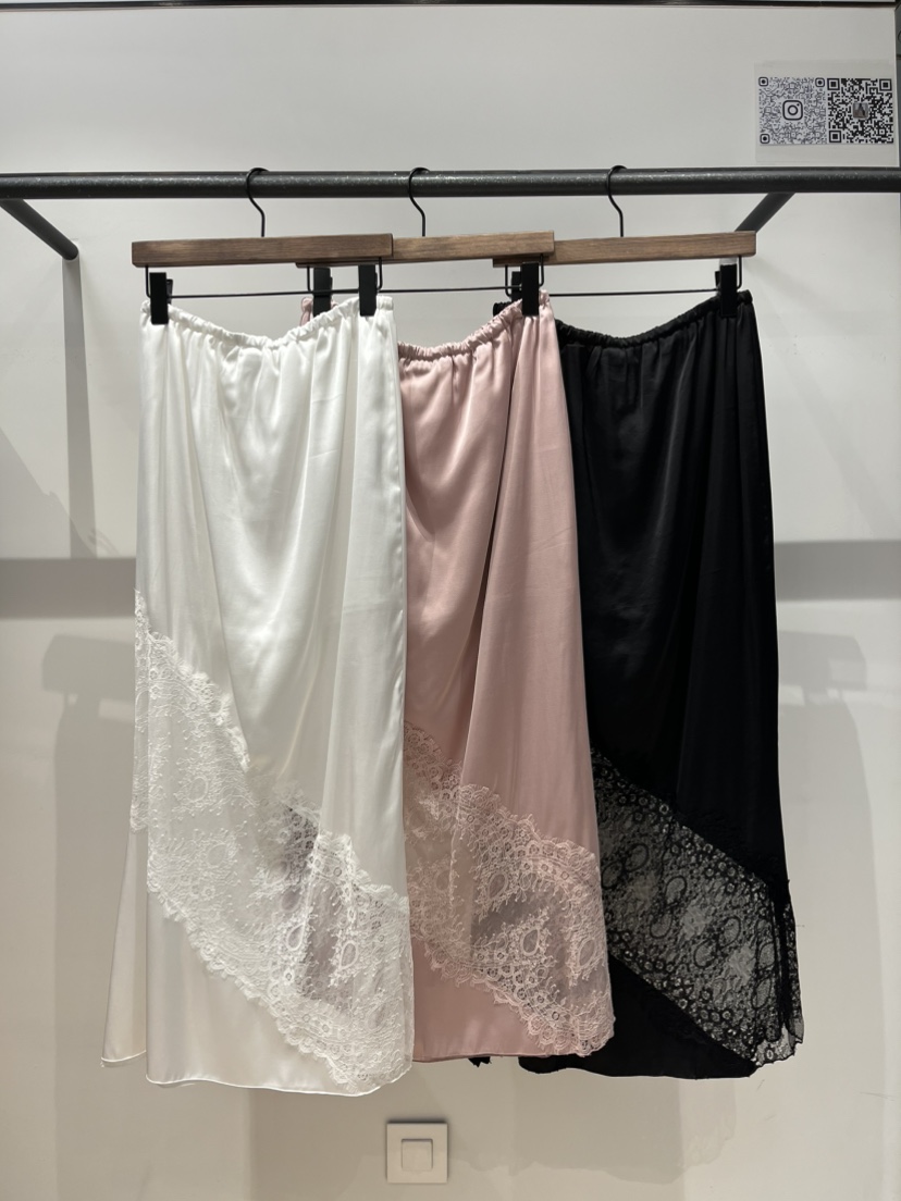 LOVE PULL韓國直郵女裝新品26夏季半身裙中短裙緞面長款LOVE PULL半身裙/中短裙