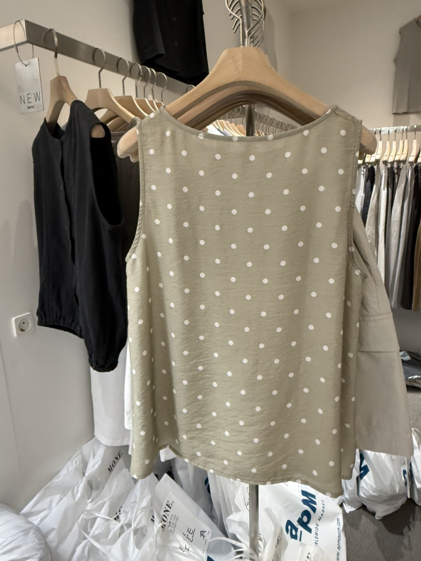 MONE-A韓國東大門直郵女裝新品26春夏時尚吊帶背心天絲無袖MONE-A吊帶/背心