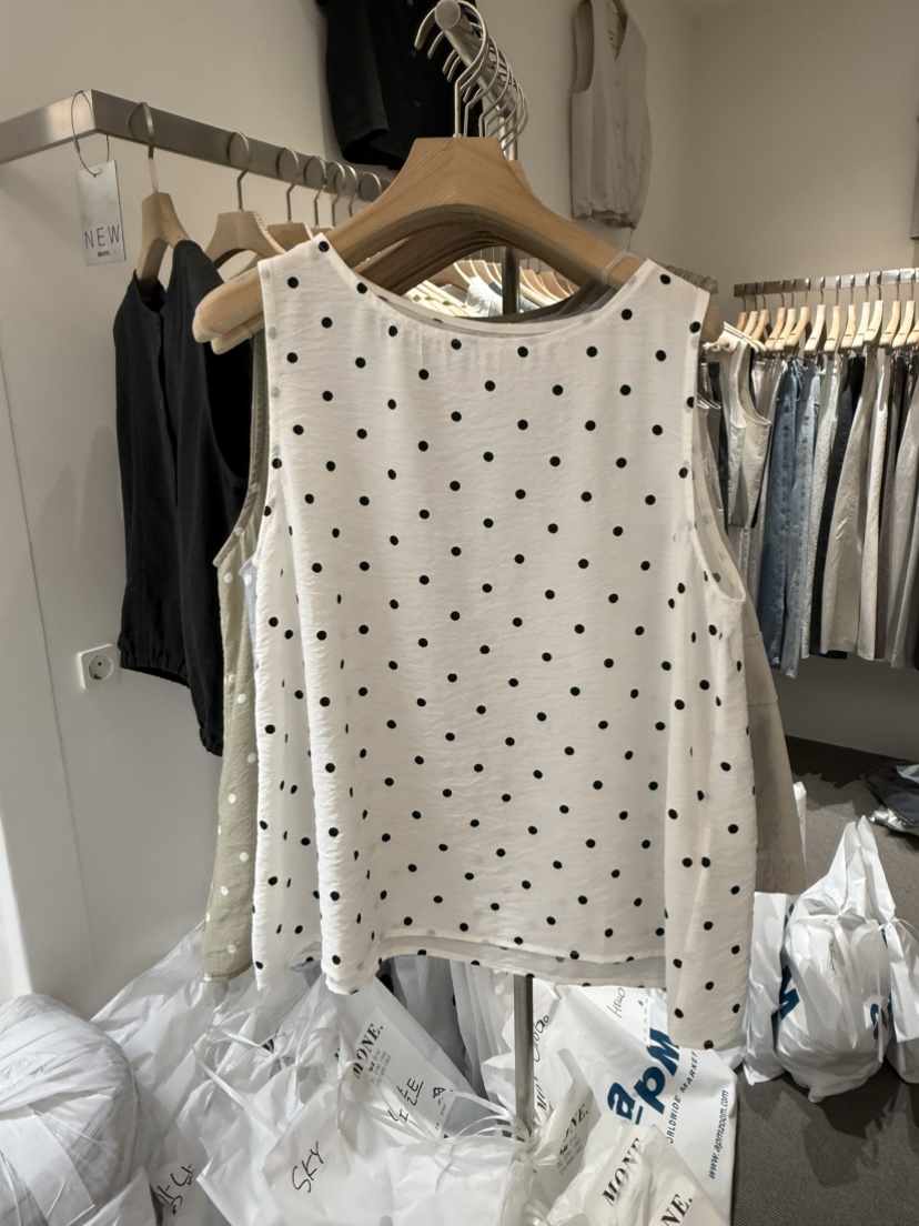 MONE-A韓國東大門直郵女裝新品26春夏時尚吊帶背心天絲無袖MONE-A吊帶/背心圖色2