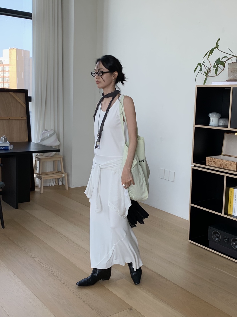 LOFN韓國直郵女裝新品推薦職業26夏季時尚休閑人氣連衣裙LOFN連衣裙