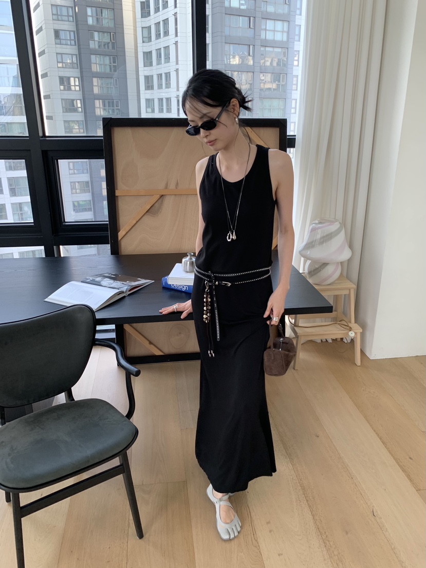 LOFN韓國直郵女裝新品推薦職業26夏季時尚休閑人氣連衣裙LOFN連衣裙