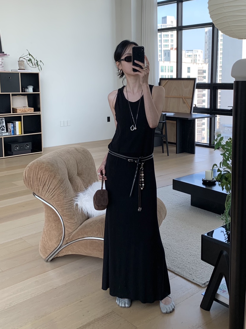 LOFN韓國直郵女裝新品推薦職業26夏季時尚休閑人氣連衣裙LOFN連衣裙