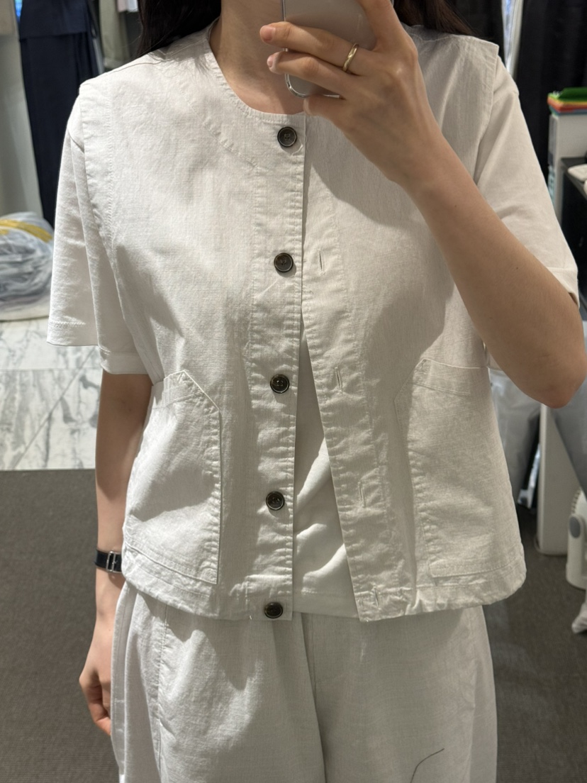 MONE-A韓國東大門直郵女裝新款休閑推薦26夏季26春夏馬甲MONE-A馬甲圖色2