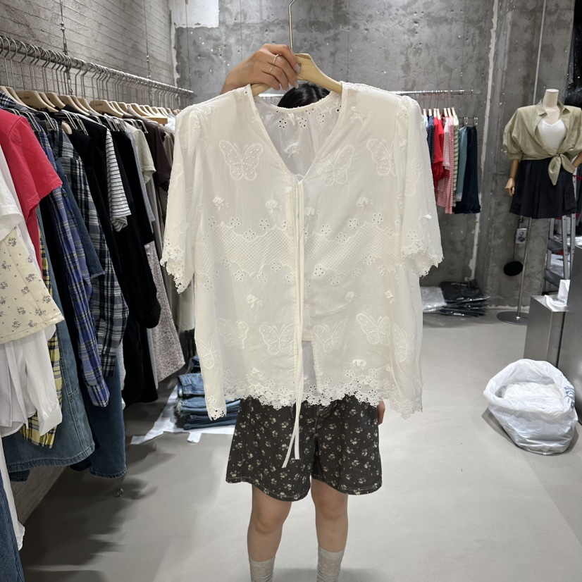 JUNI韓國代購女裝新款職業推薦人氣休閑26春夏襯衫蕾絲衫my juni襯衫/蕾絲衫圖色1