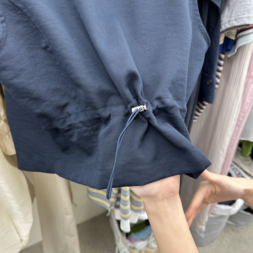 AMOEBA韓國東大門代購女裝新款人氣時尚推薦馬甲不含項鏈AMOEBA馬甲