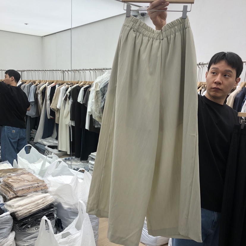MOI-A東大門實拍韓國女裝新款職業熱賣時尚26春夏休閑褲MOI-A休閑褲