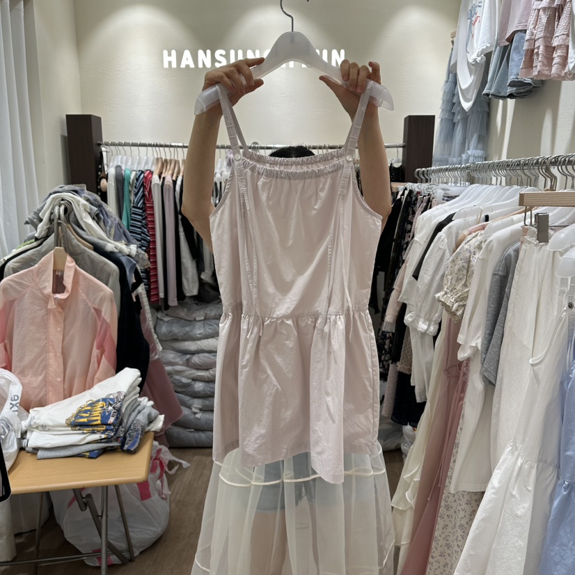HANSUNGHYUN東大門實拍韓國女裝新品26夏季休閑人氣連衣裙HANSUNGHYUN連衣裙圖色2