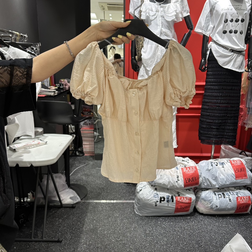 RARE CLOSET韓國直郵實拍女裝新品熱賣人氣26夏季襯衫蕾絲衫RARE CLOSET襯衫/蕾絲衫圖色2