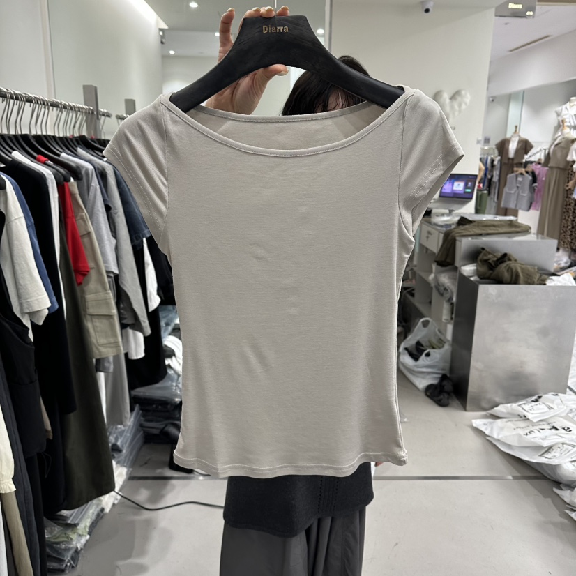 DIARRA韓國代購女裝新品26春夏26夏季人氣職業熱賣時尚T恤DIARRAT恤圖色2