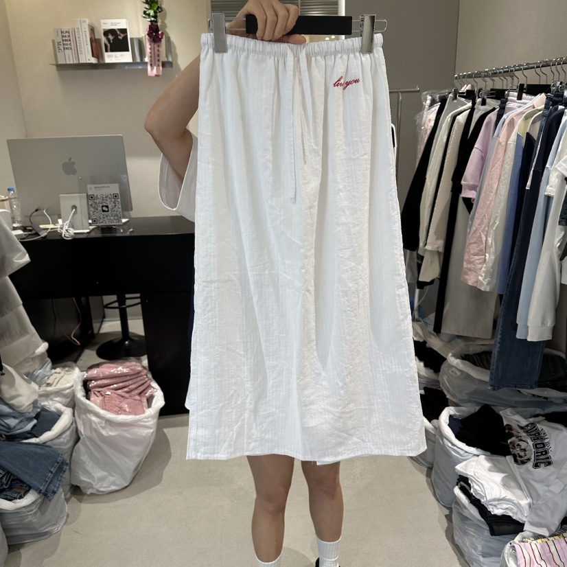 LIVU/MEMO CLASSIC韓國直郵女裝新品時尚人氣職業推薦長裙LIVU/MEMO CLASSIC長裙圖色1