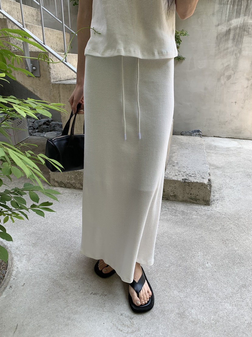 B_GARDER韓國代購女裝新品26夏季休閑推薦職業長裙華夫格B.GARDER長裙圖色1