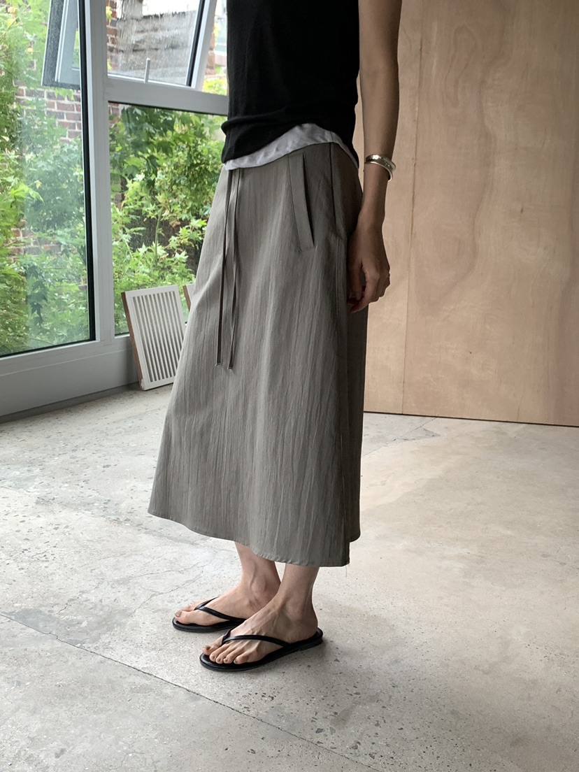 B_GARDER韓國代購女士新品推薦26夏季人氣職業休閑26春夏長裙B.GARDER長裙