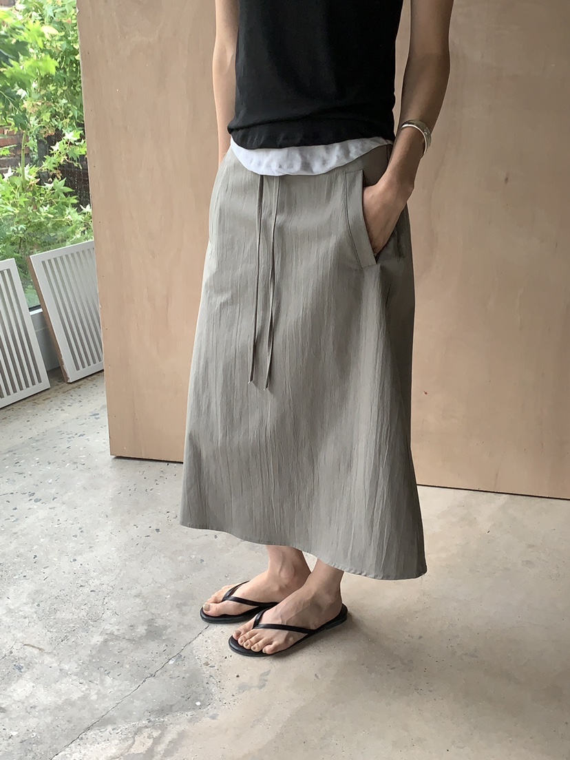 B_GARDER韓國代購女士新品推薦26夏季人氣職業休閑26春夏長裙B.GARDER長裙