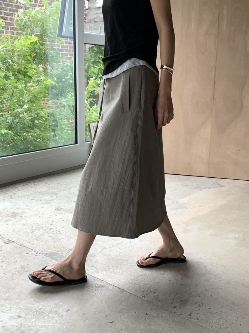 B_GARDER韓國代購女士新品推薦26夏季人氣職業休閑26春夏長裙B.GARDER長裙