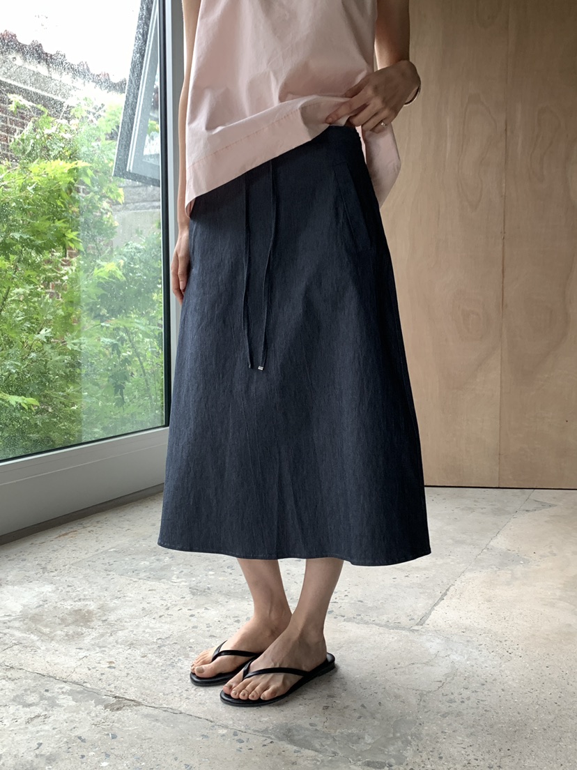 B_GARDER韓國代購女士新品推薦26夏季人氣職業休閑26春夏長裙B.GARDER長裙圖色2