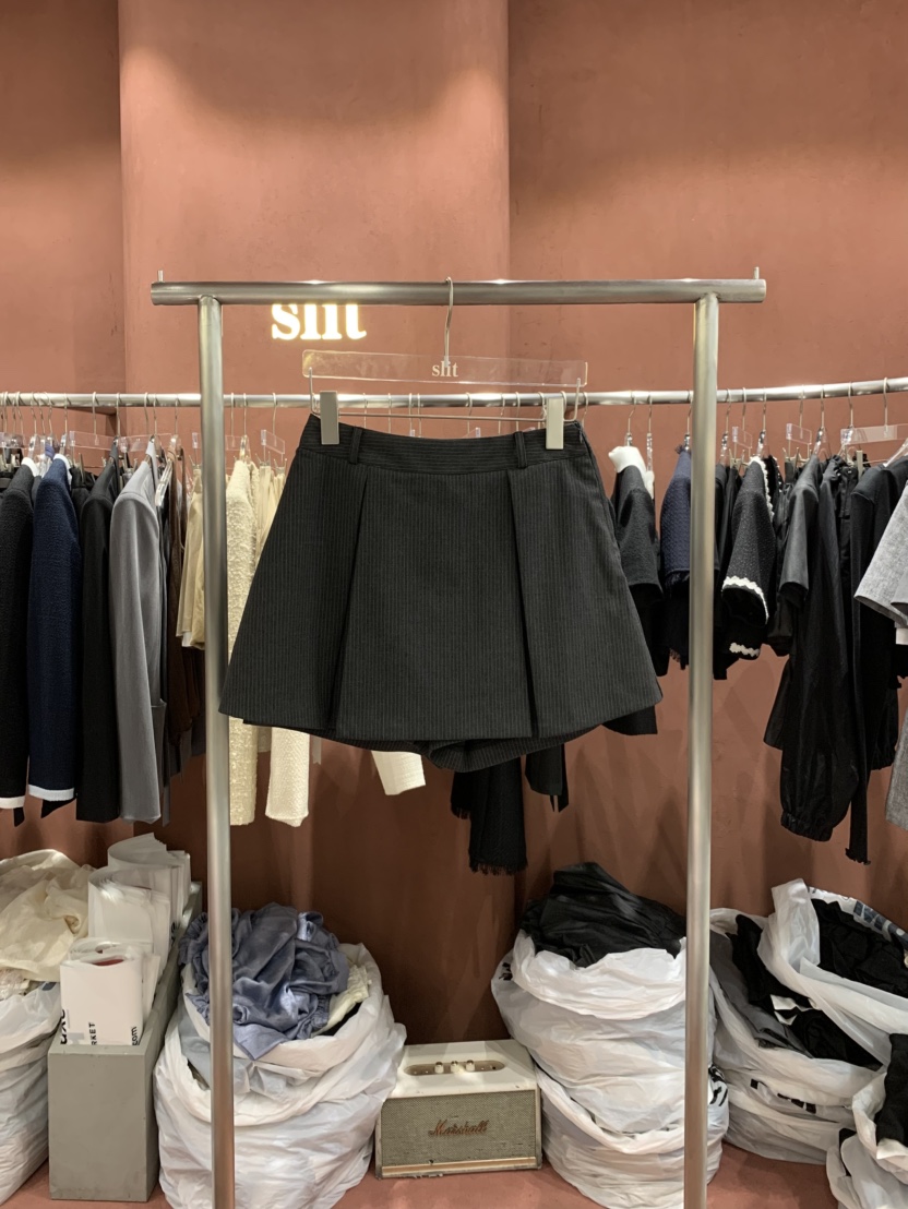 SLIT韓國東大門直郵女士新款人氣26春夏時尚職業熱賣裙褲SLIT裙褲圖色2