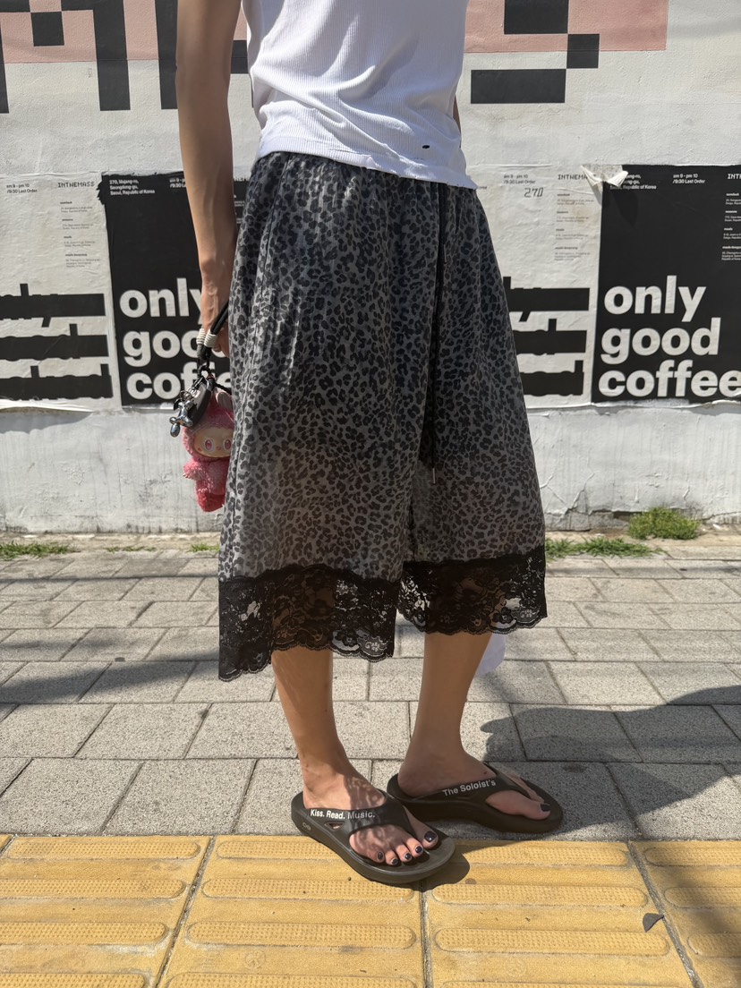 FRANC—L韓國直郵女士新款人氣職業熱賣26夏季短褲豹紋蕾絲FRANC短褲圖色2