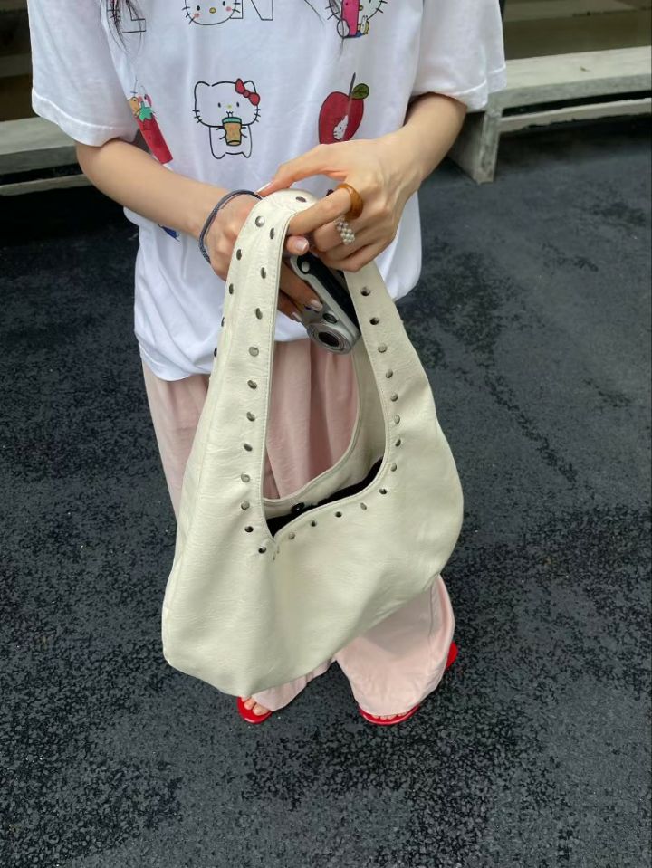 TROUVAILLE東大門實拍韓國女裝新品推薦26春夏單肩斜跨包TROUVAILLE單肩/斜跨包