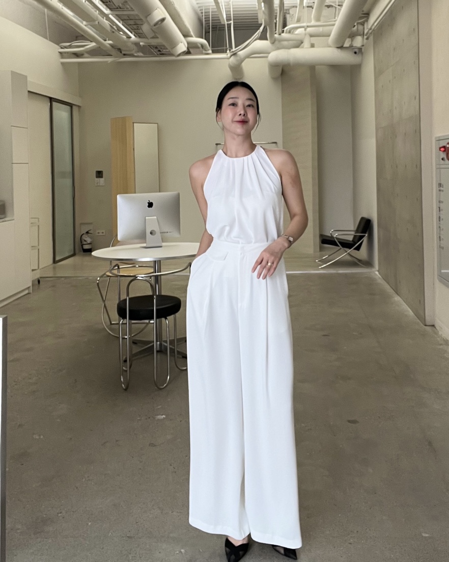 VERNI韓國東大門直郵女裝新款人氣時尚職業推薦熱賣套裝套裝VERNI套裝