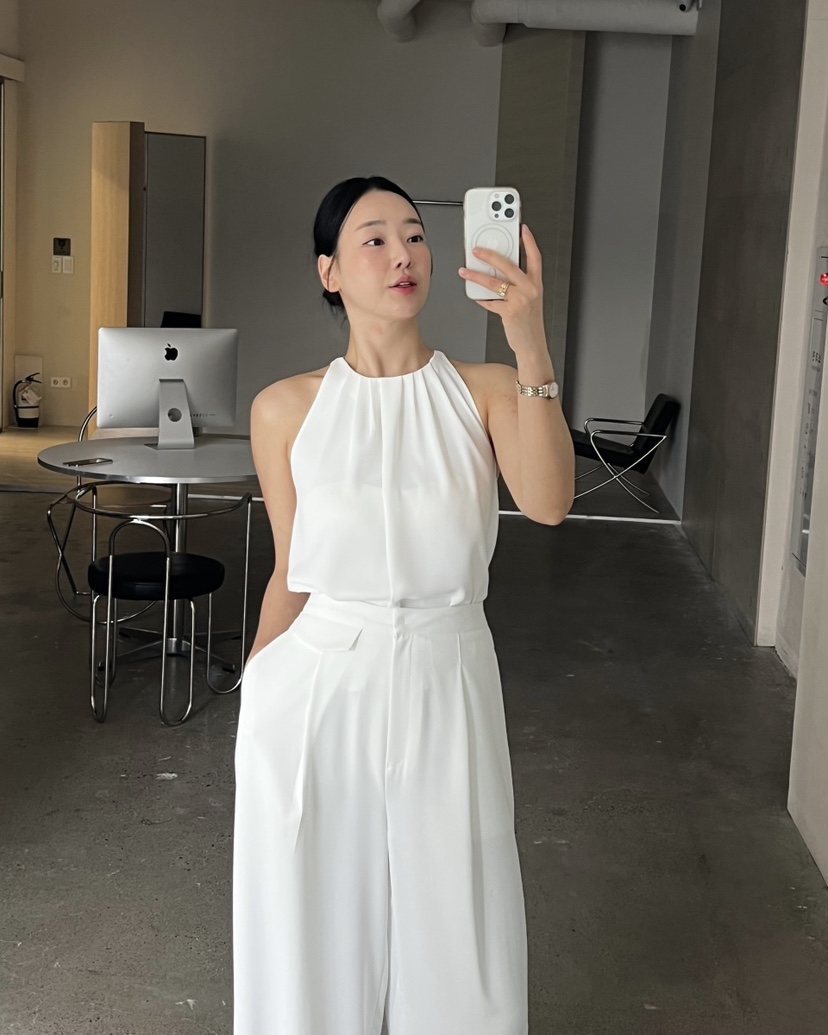 VERNI韓國東大門直郵女裝新款人氣時尚職業推薦熱賣套裝套裝VERNI套裝