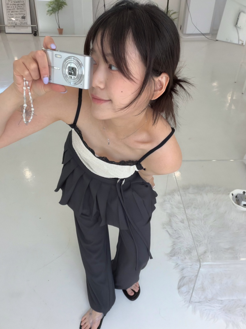 GLITTER韓國東大門代購女裝新品職業人氣熱賣26春夏吊帶背心GLITTER吊帶/背心